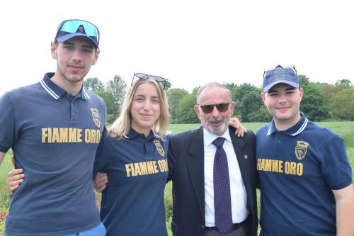 Domenico Lufrano con le Fiamme Oro Riccardo Caliari, Valentina Archetti e Luca Gerri